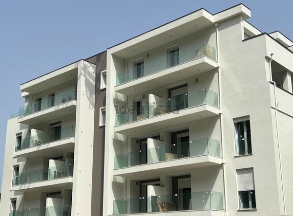 appartamento in vendita a Pesaro in zona Mare