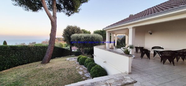appartamento in vendita a Pesaro in zona Ghetto