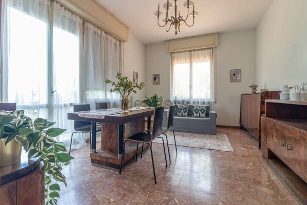 casa indipendente in vendita a Pesaro in zona Tresole