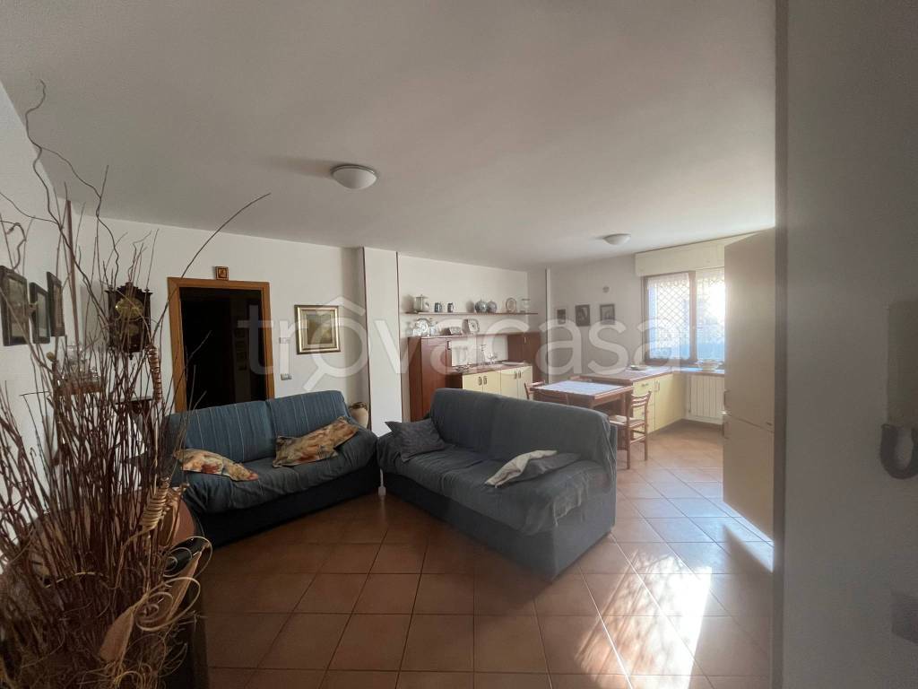 appartamento in vendita a Pesaro in zona Centro Città
