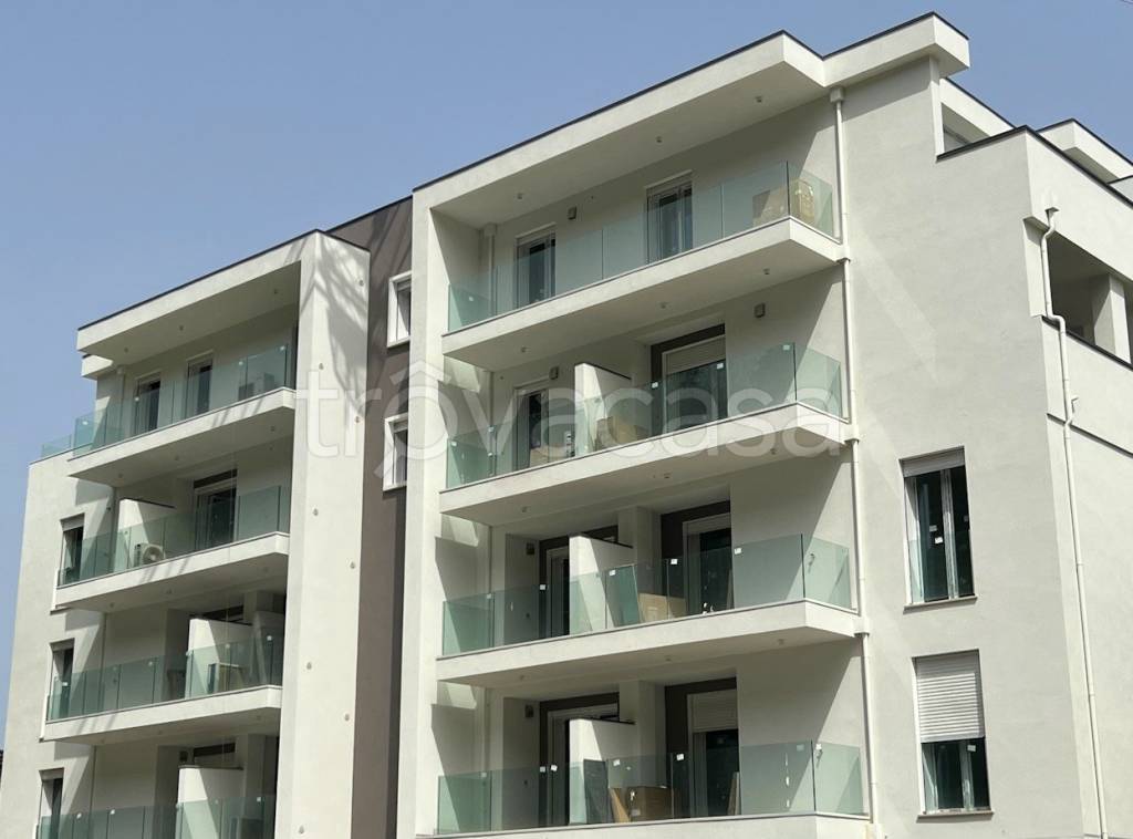 appartamento in vendita a Pesaro in zona Mare