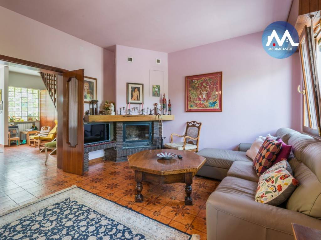 casa indipendente in vendita a Pesaro in zona Tre Ponti