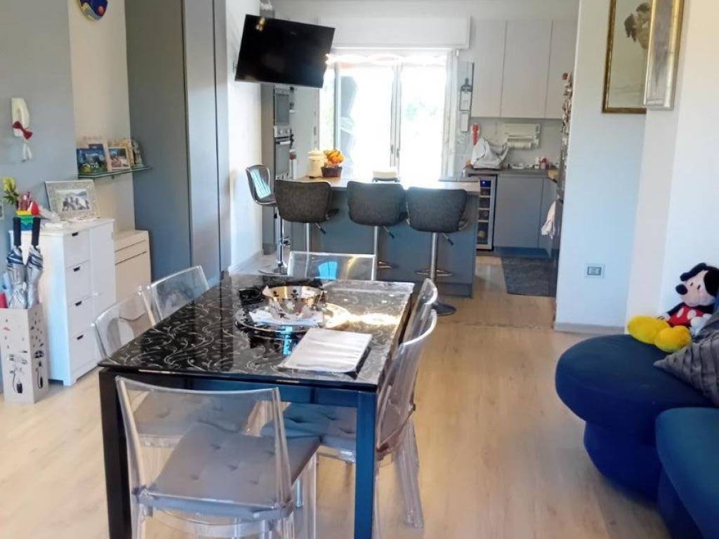 appartamento in vendita a Pesaro in zona Santa Veneranda