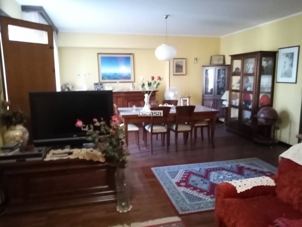 appartamento in vendita a Pesaro in zona Candelara