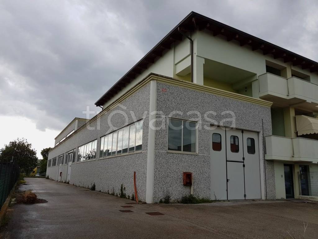appartamento in vendita a Pesaro in zona Villa Fastiggi