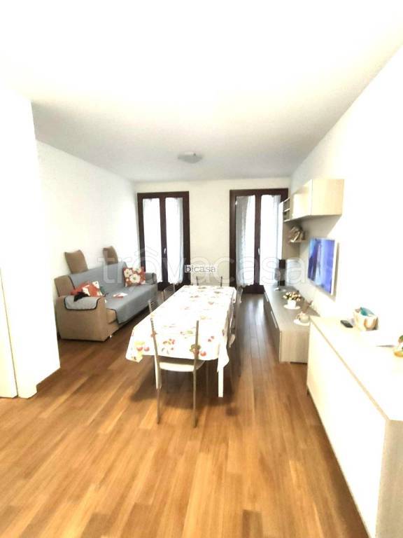 appartamento in vendita a Pesaro in zona Centro Città