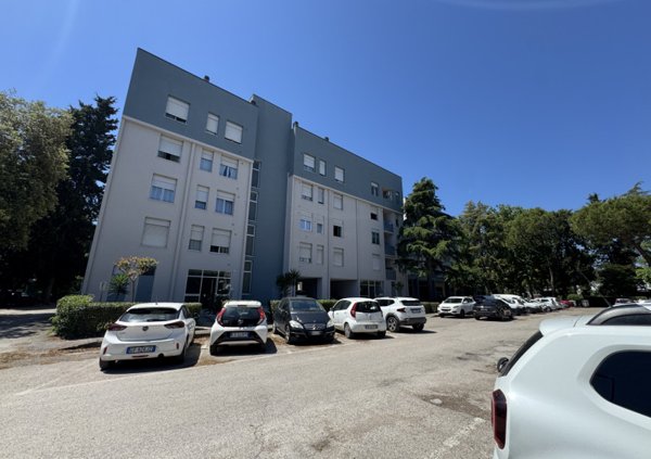 appartamento in vendita a Pesaro in zona Santa Veneranda