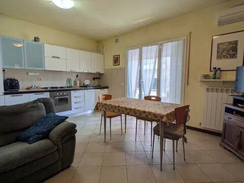appartamento in vendita a Pesaro in zona Cattabrighe
