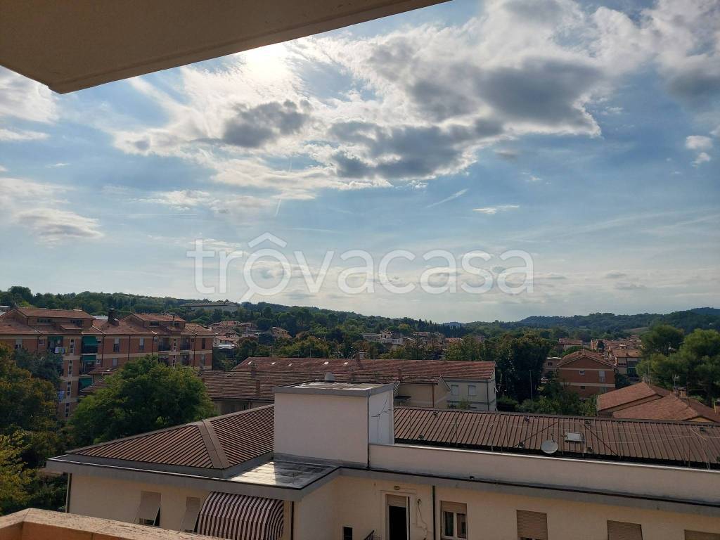 appartamento in vendita a Pesaro in zona Loreto