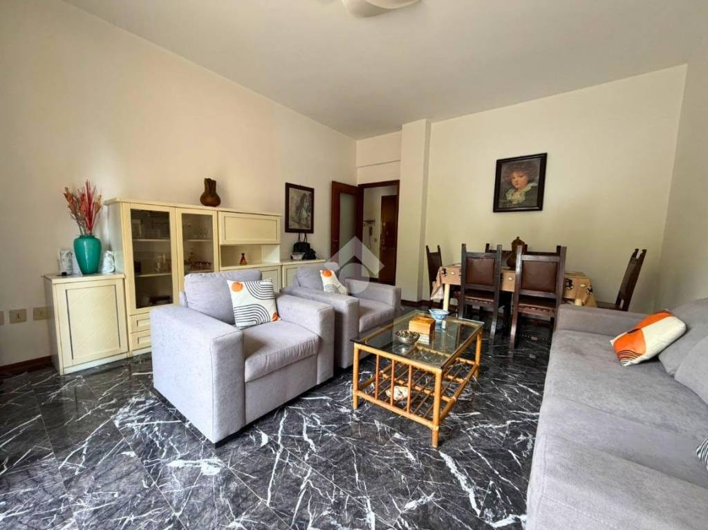 appartamento in vendita a Pesaro in zona Pantano