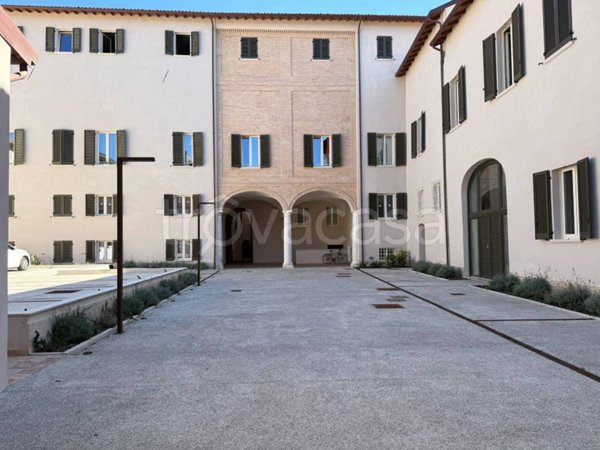 appartamento in vendita a Pesaro in zona Centro Città