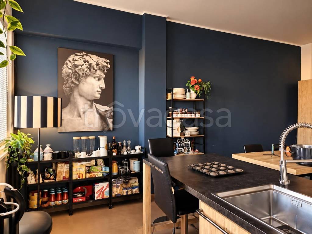 appartamento in vendita a Pesaro in zona Centro Città