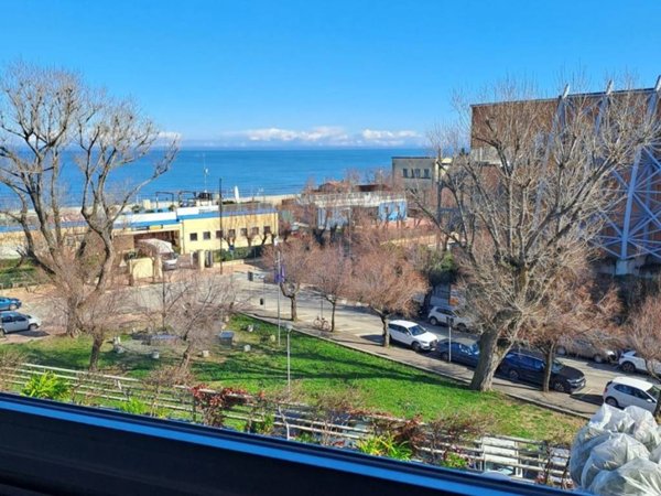 appartamento in vendita a Pesaro in zona Porto