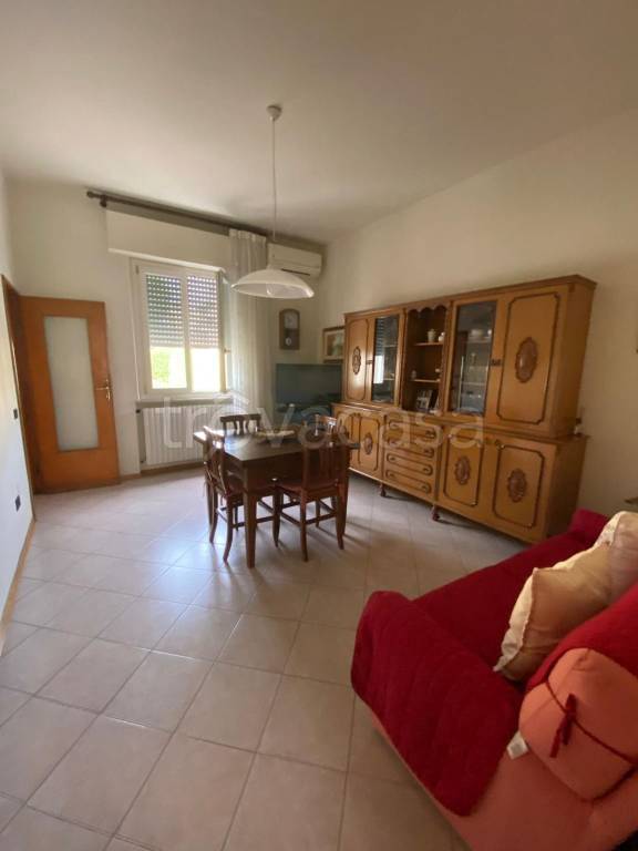 casa indipendente in vendita a Pesaro in zona Muraglia