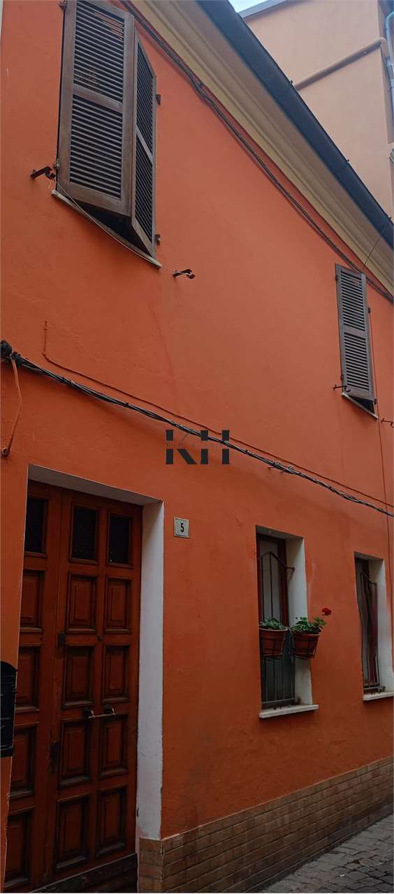 appartamento in vendita a Pesaro in zona Centro Città
