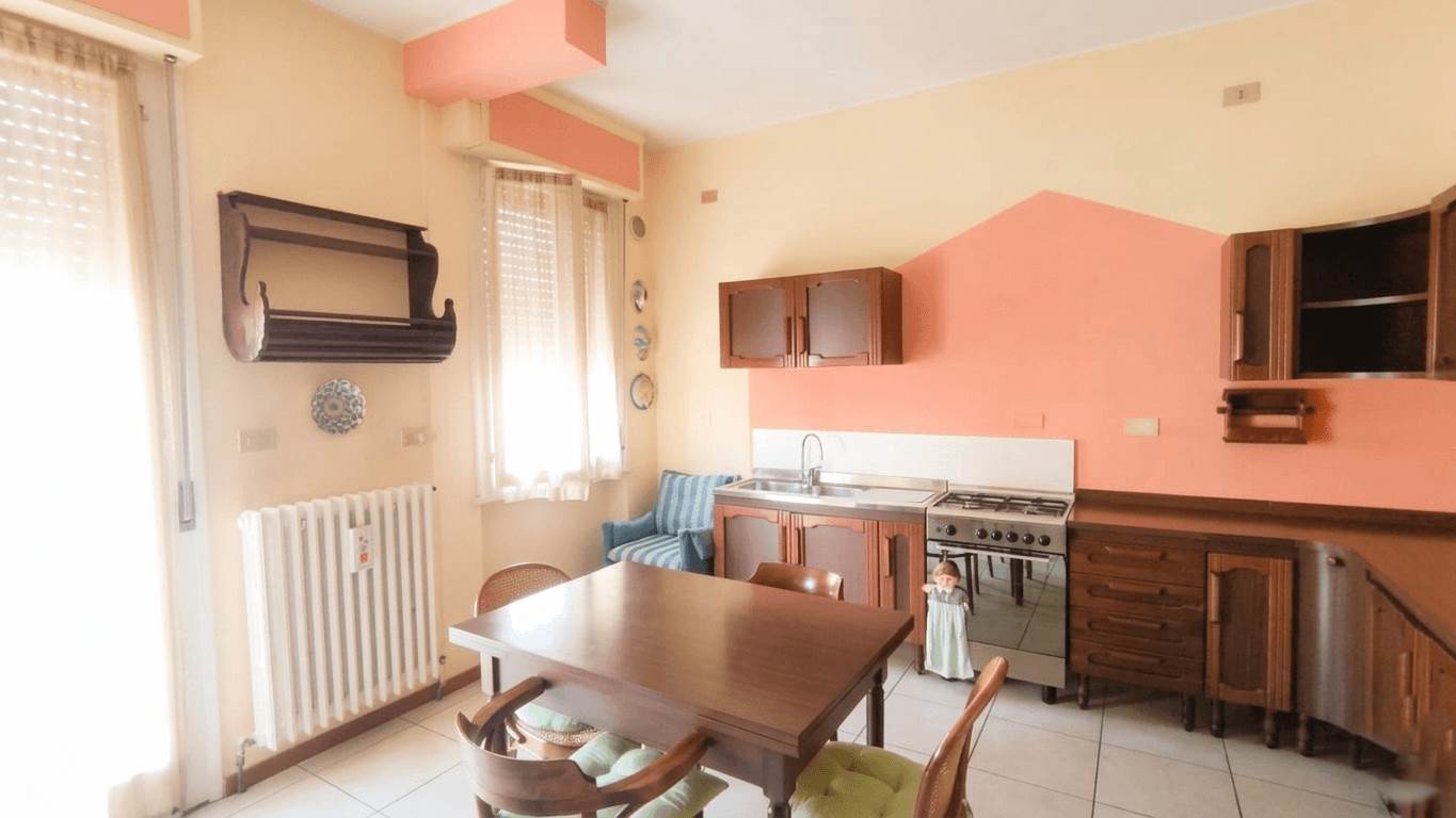 casa indipendente in vendita a Pesaro