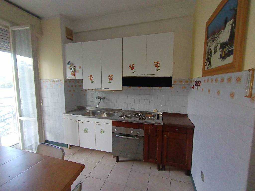 appartamento in vendita a Pesaro in zona Loreto