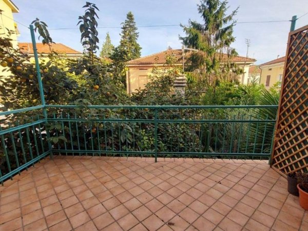 casa indipendente in vendita a Pesaro in zona Pantano