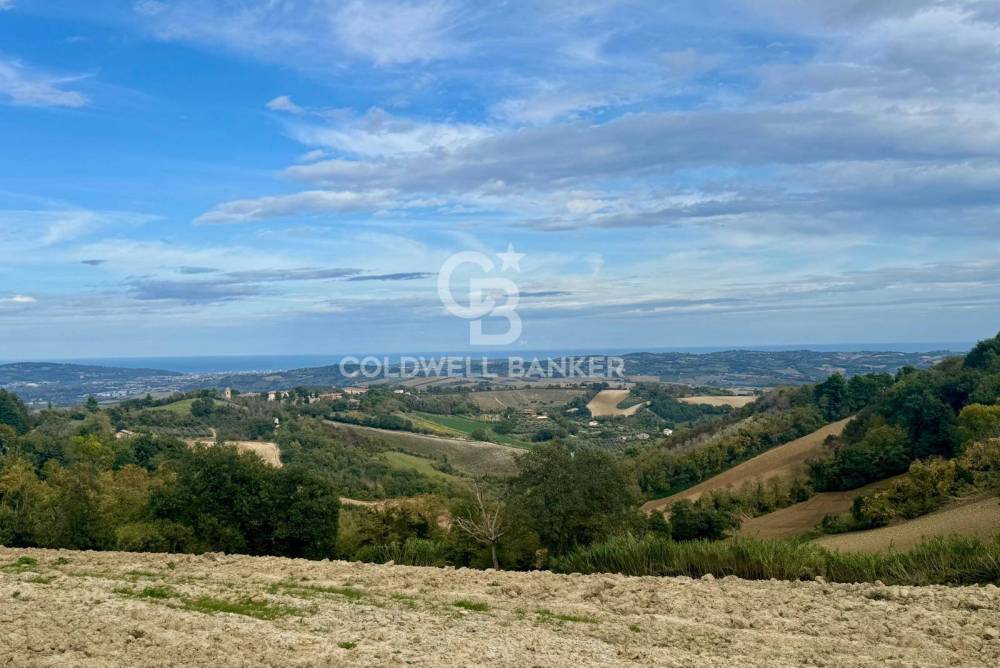 casa indipendente in vendita a Pesaro in zona Monteciccardo