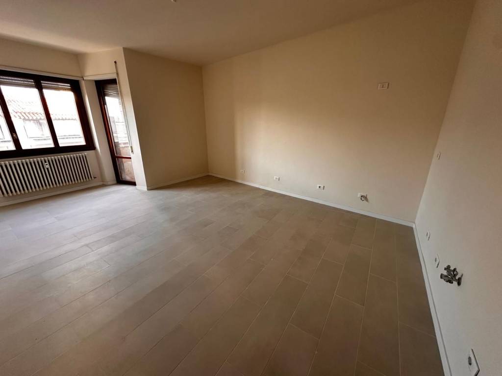 appartamento in vendita a Pesaro in zona Centro Città
