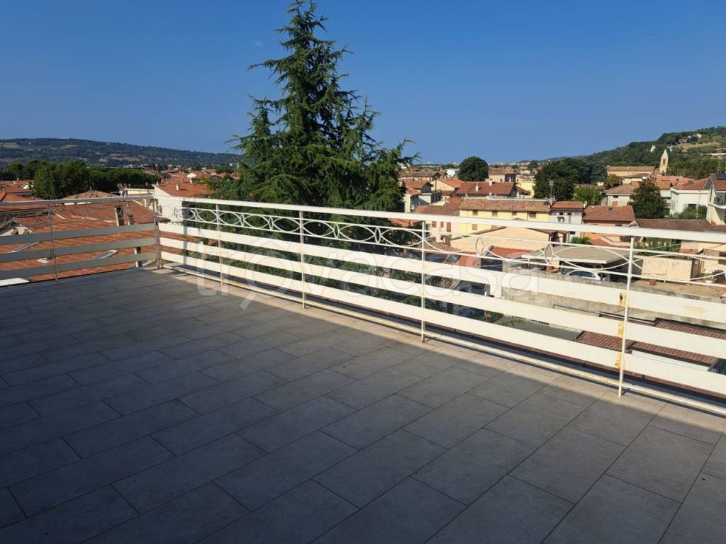 appartamento in vendita a Pesaro in zona Villa Fastiggi
