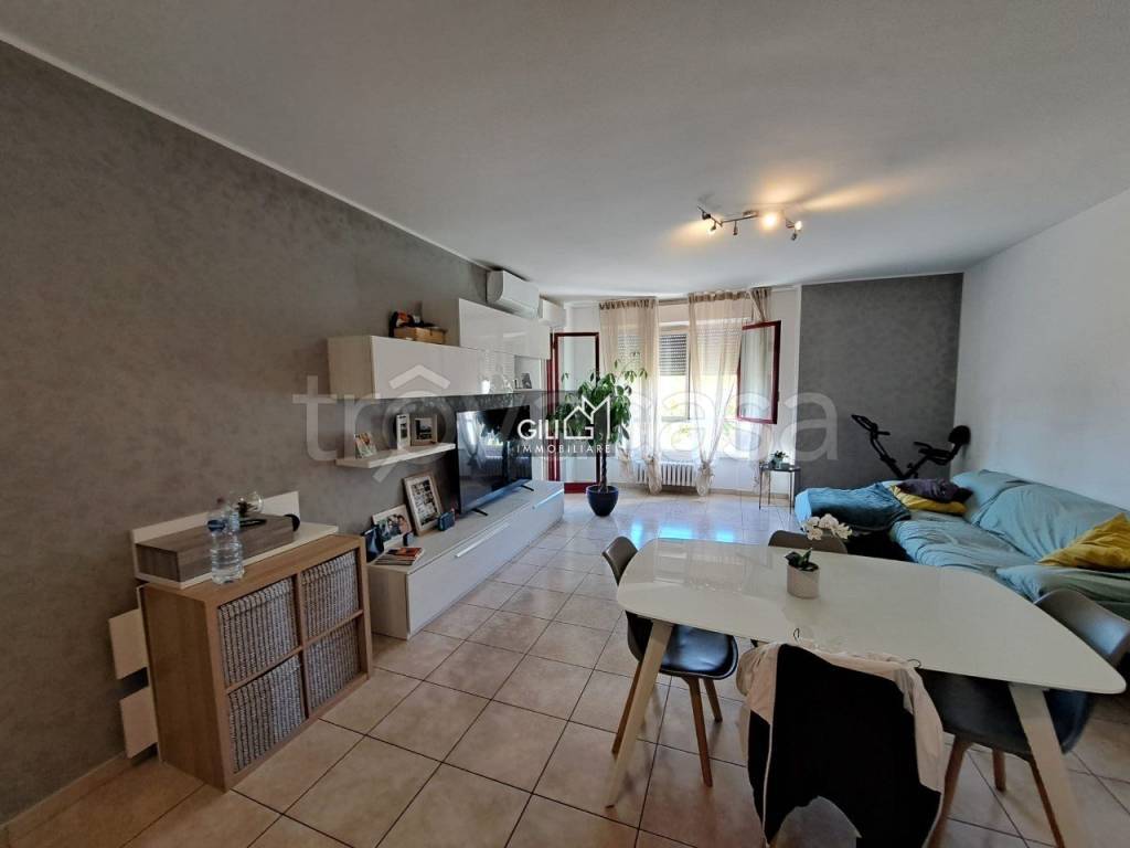 appartamento in vendita a Pesaro in zona Villa Fastiggi