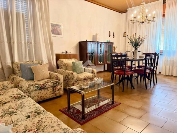appartamento in vendita a Pesaro in zona Soria