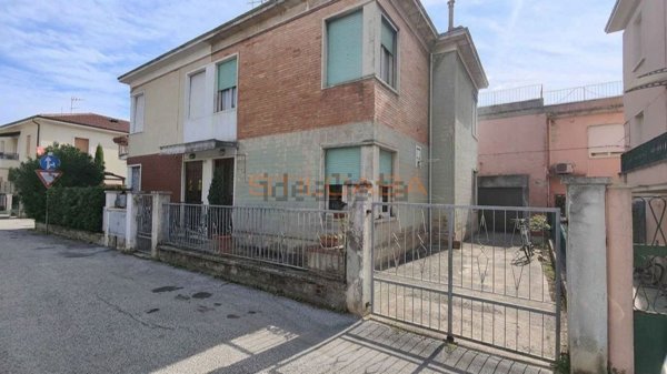 appartamento in vendita a Pesaro