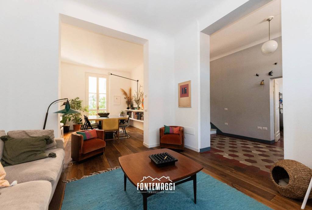casa indipendente in vendita a Pesaro in zona Centro Città