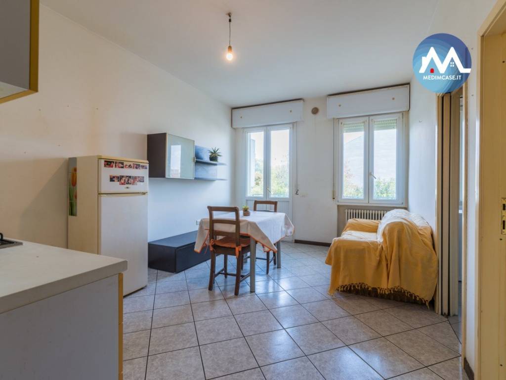 appartamento in vendita a Pesaro in zona Loreto