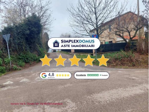 casa indipendente in vendita a Pesaro in zona Case Monteromanesco