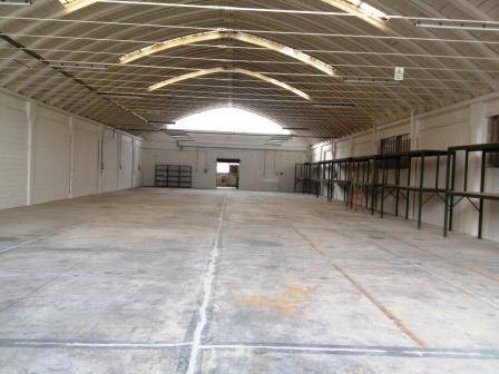 locale commerciale in vendita a Pesaro in zona Chiusa nuova