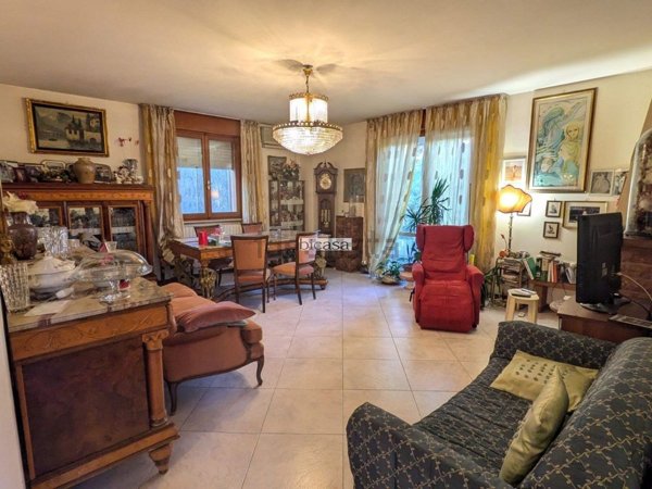 appartamento in vendita a Pesaro in zona Fabbrecce