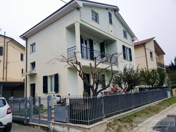 casa indipendente in vendita a Petriano in zona Gallo