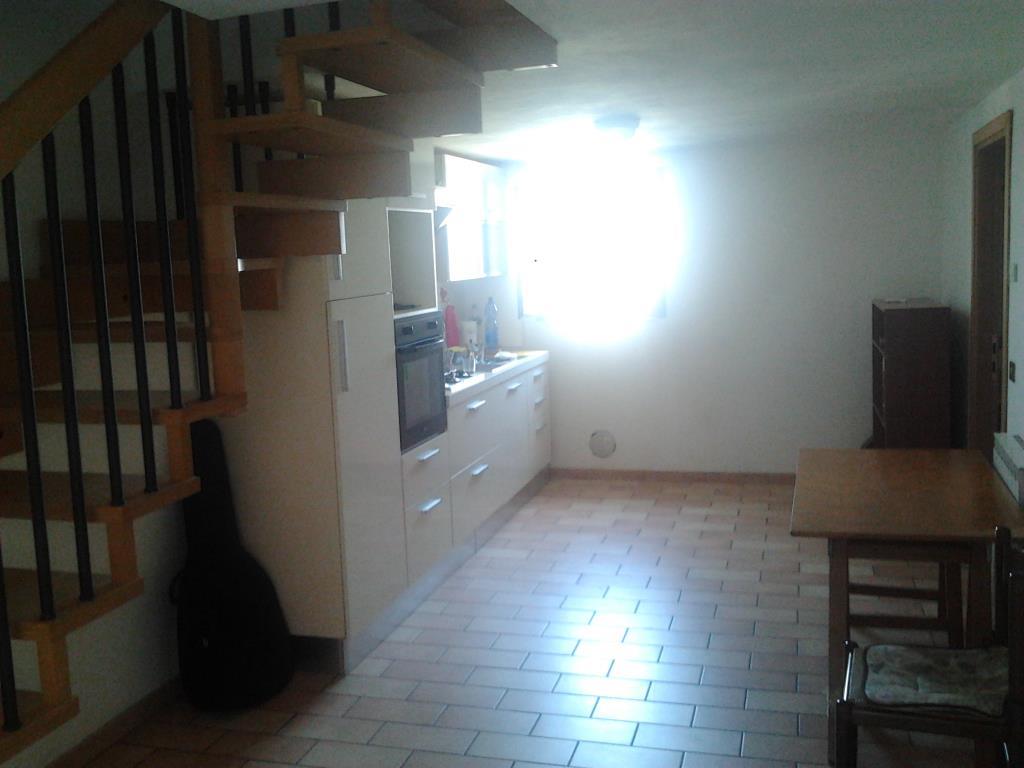 casa indipendente in vendita a Petriano