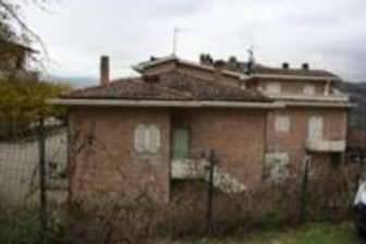 appartamento in vendita a Petriano in zona Gallo