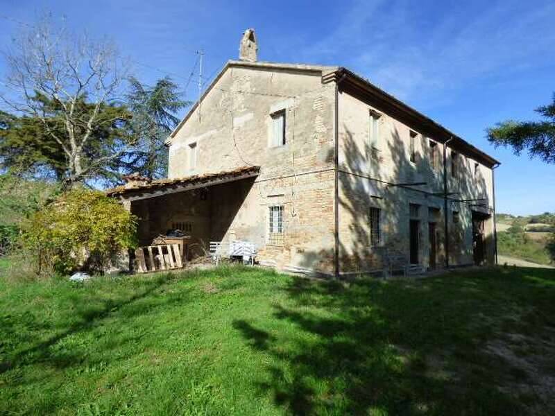 casa indipendente in vendita a Petriano