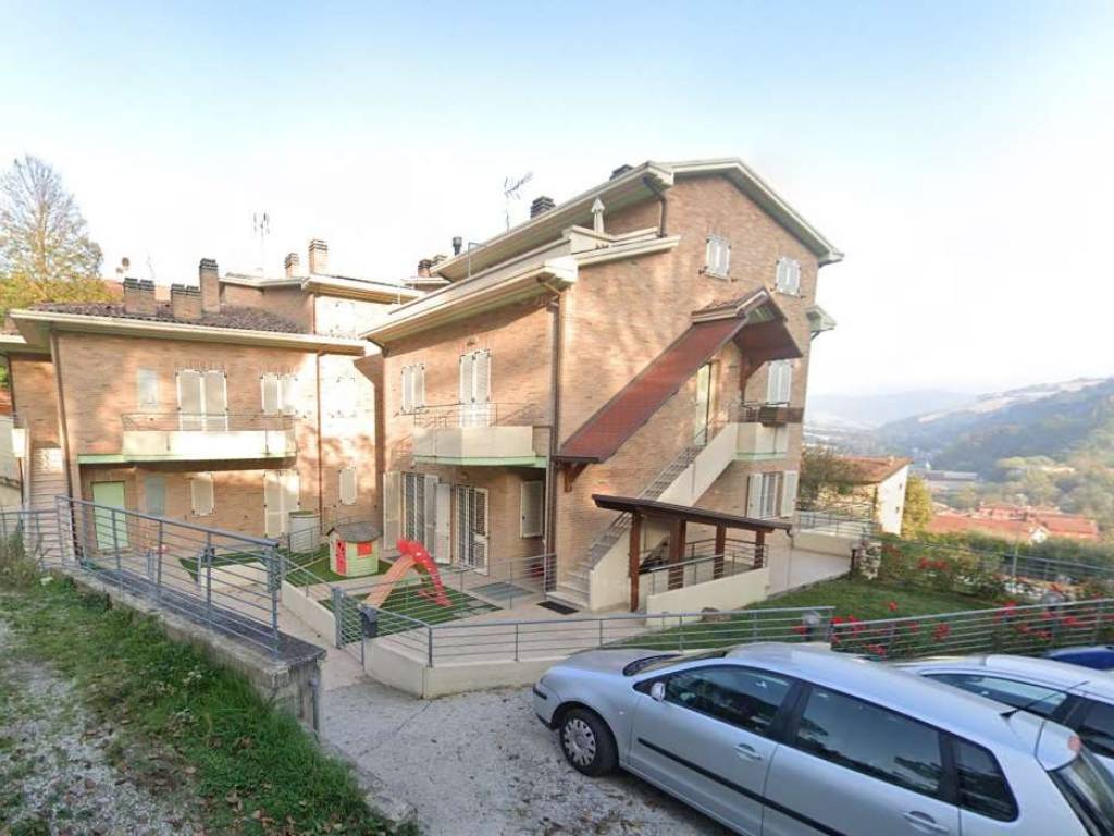appartamento in vendita a Petriano in zona Gallo