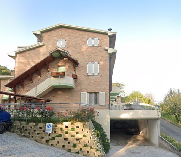 appartamento in vendita a Petriano in zona Gallo