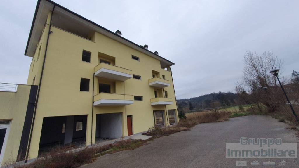 appartamento in vendita a Petriano in zona Gallo