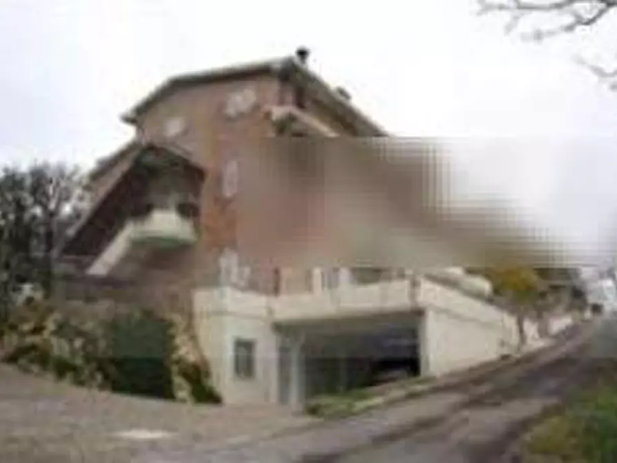 appartamento in vendita a Petriano in zona Gallo