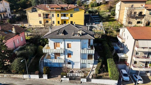 casa indipendente in vendita a Petriano in zona Gallo