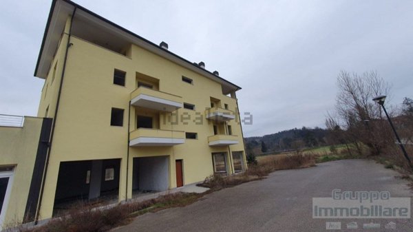 appartamento in vendita a Petriano in zona Gallo