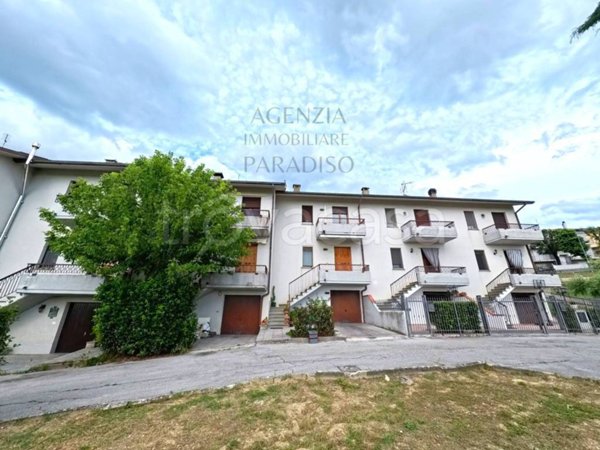 casa indipendente in vendita a Petriano
