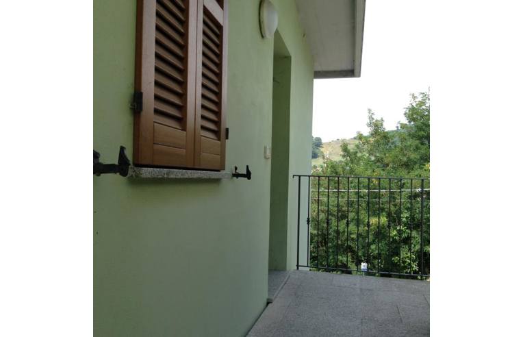 appartamento in vendita a Petriano in zona Gallo