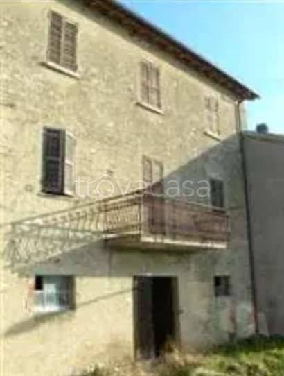 appartamento in vendita a Piandimeleto in zona San Sisto