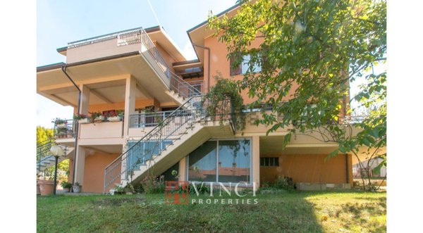 casa indipendente in vendita a Piandimeleto