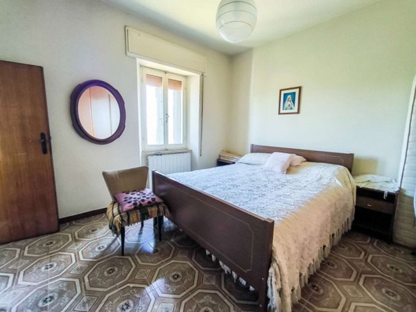 casa indipendente in vendita a Piandimeleto in zona San Sisto