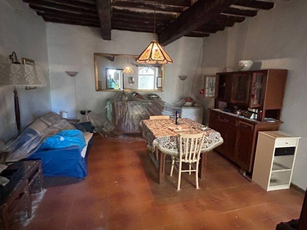 casa indipendente in vendita a Piandimeleto