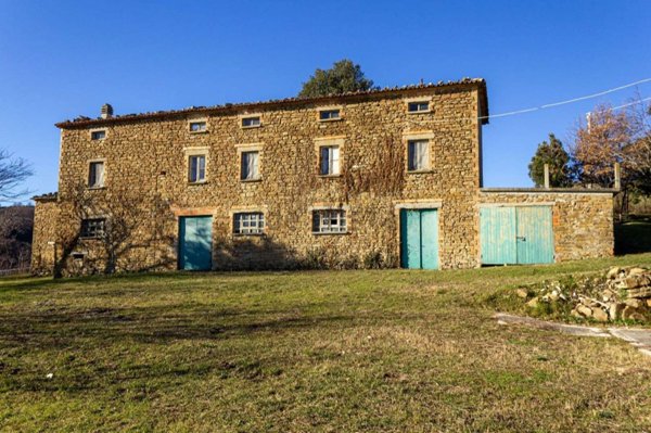 casa indipendente in vendita a Pietrarubbia